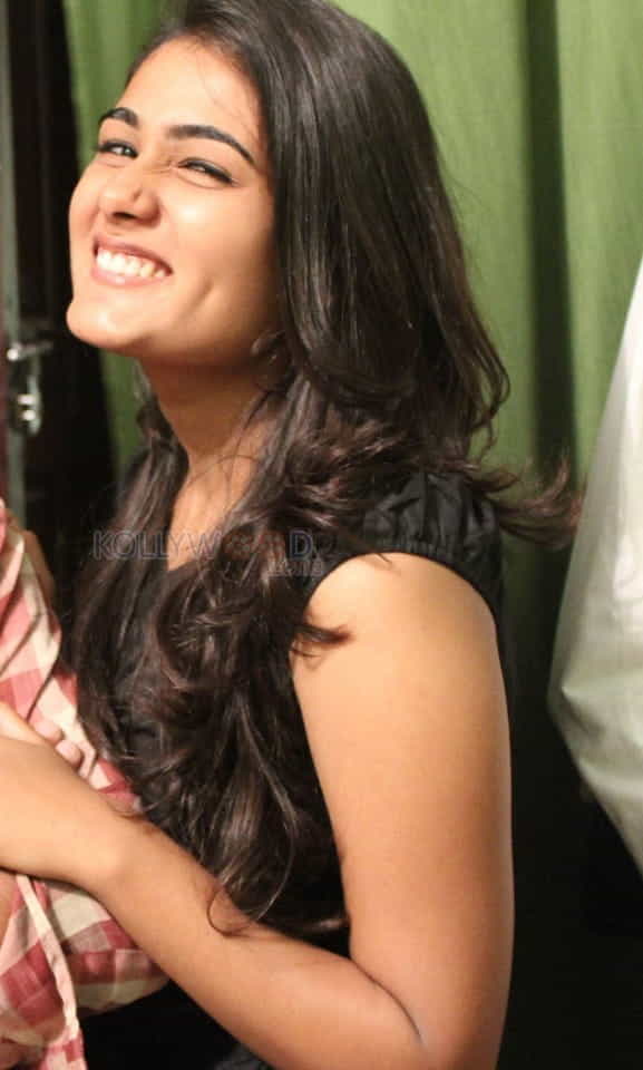 Actress Shalini Pandey Rare Photos Unseen Photos