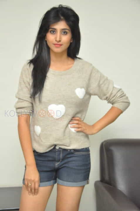 Actress Shamili Sexy New Pictures