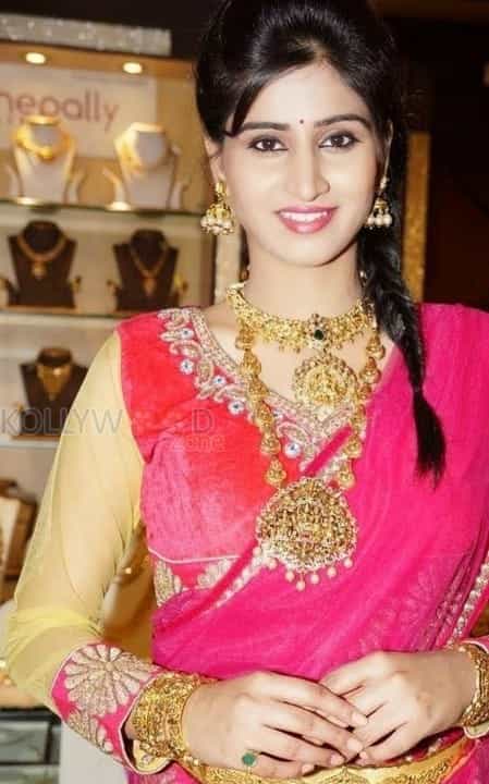 Actress Shamili Traditional Photos