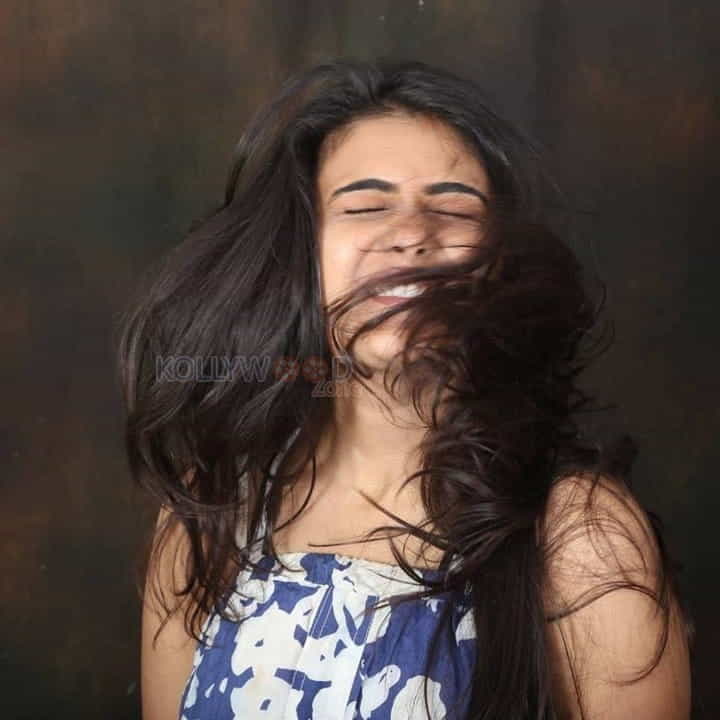 Arjun Reddy Heroine Shalini Pandey Photos