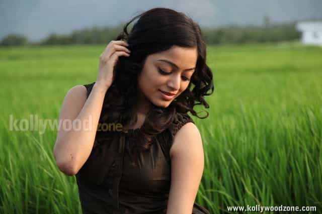 Beautiful Janani Iyer Stills