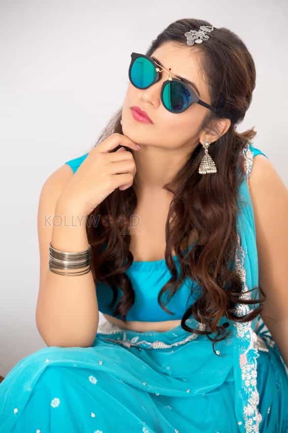 Beautiful Priyanka Jawalkar Traditional Photoshoot Pictures