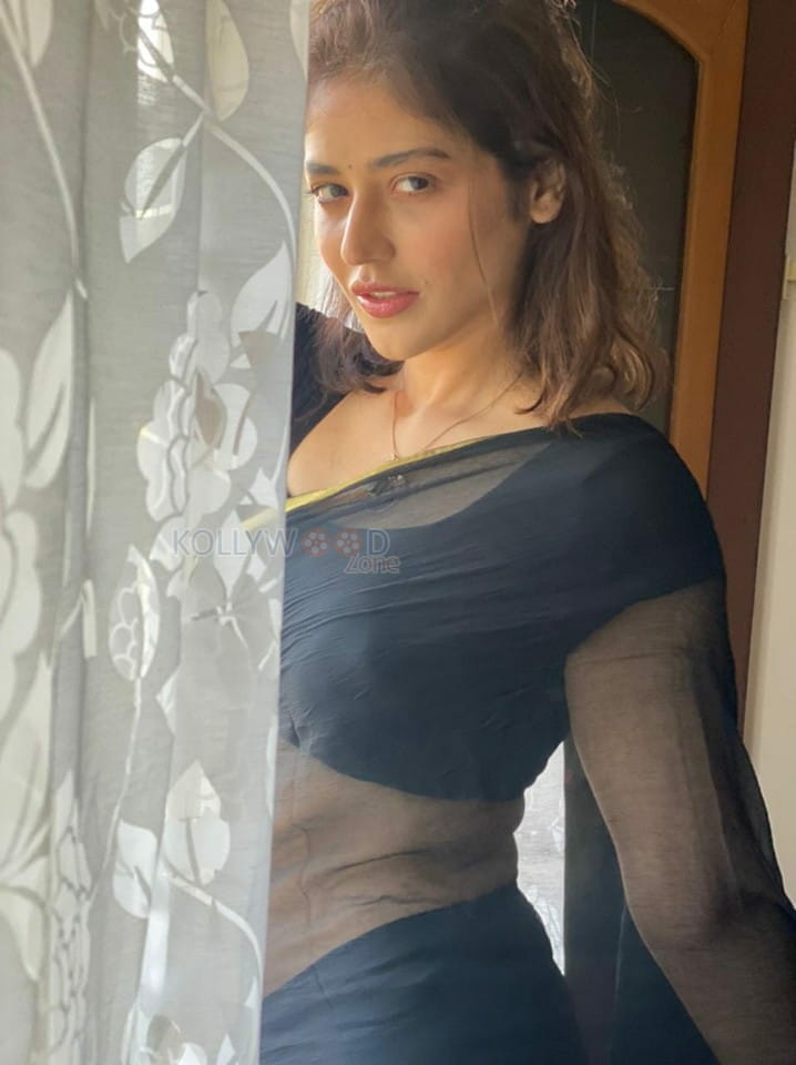 Gamanam Heroine Priyanka Jawalkar Photos