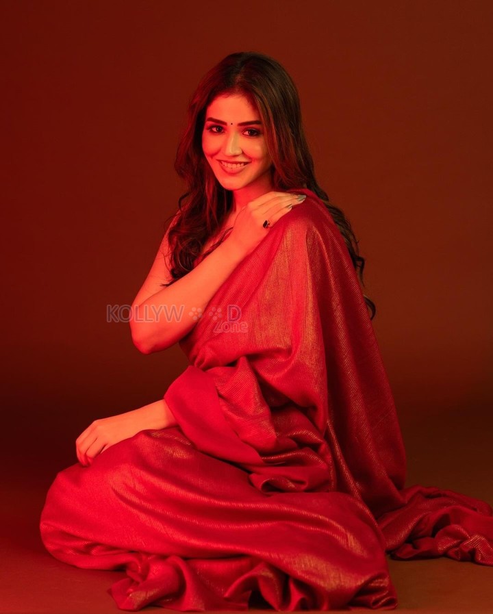 Graceful Priyanka Jawalkar in a Red Saree Photos 03