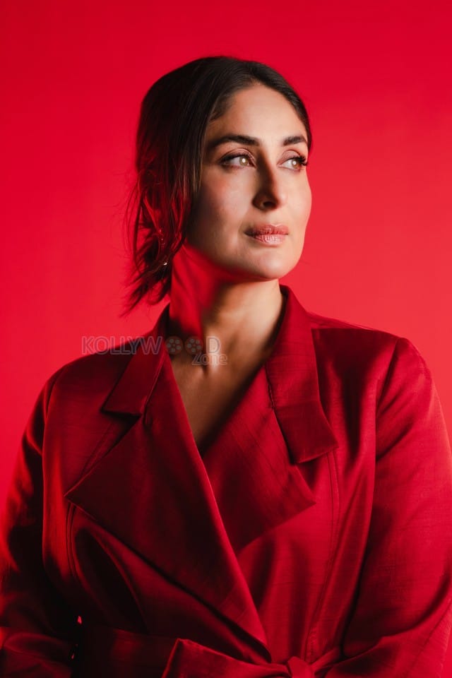 Kareena Kapoor in a Red Dress Photo 01