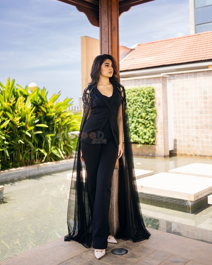 Lovely Beauty Krithi Shetty in a Black Jumpsuit Photos 08