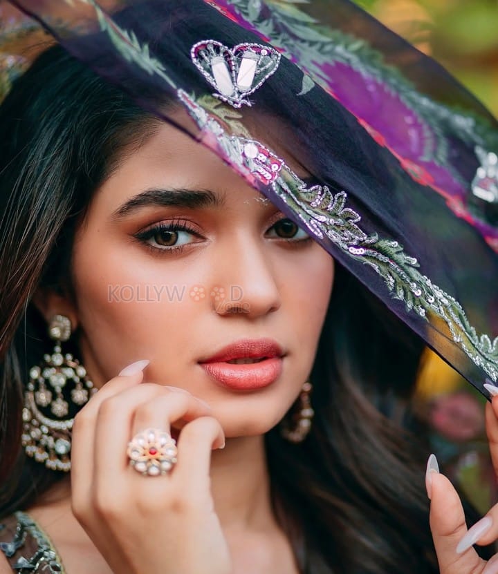 Mesmerizing Krithi Shetty in a Purple Co Ord Set For Holi Photos 03