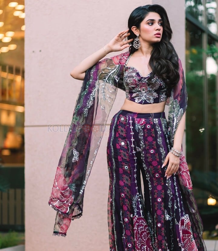 Mesmerizing Krithi Shetty in a Purple Co Ord Set For Holi Photos 06
