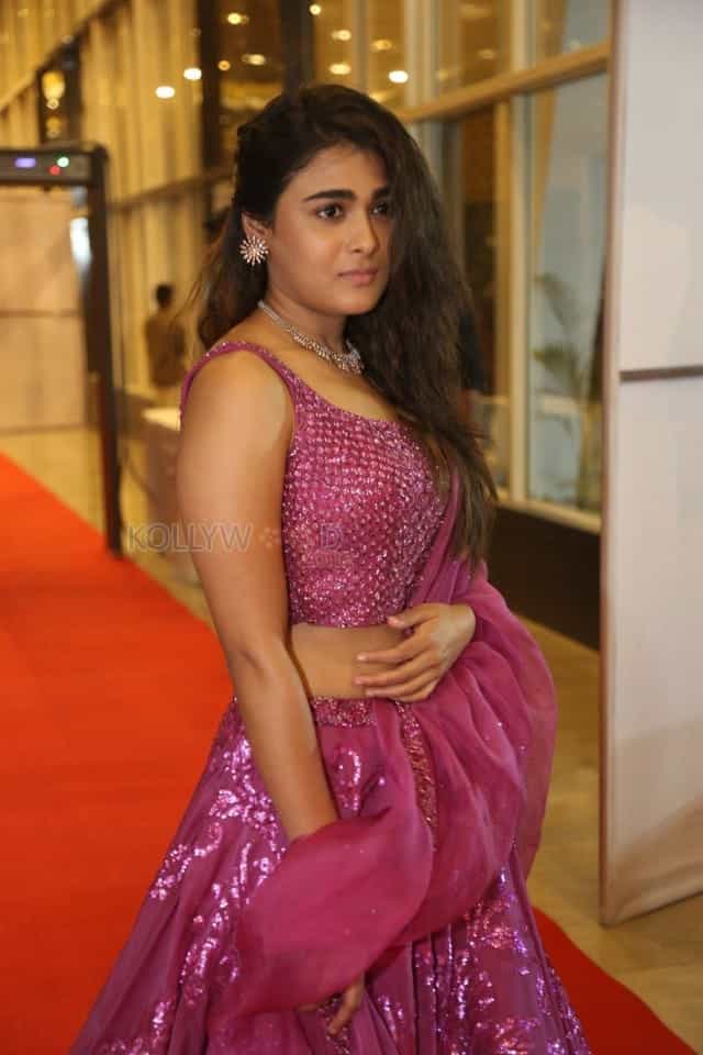 Shalini Pandey At Pre release Event Photos