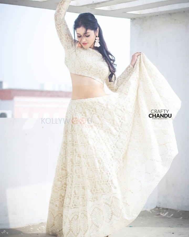 Taxiwaala Actress Priyanka Jawalkar in an Embroidered Lehenga and Backless Choli Photos 05