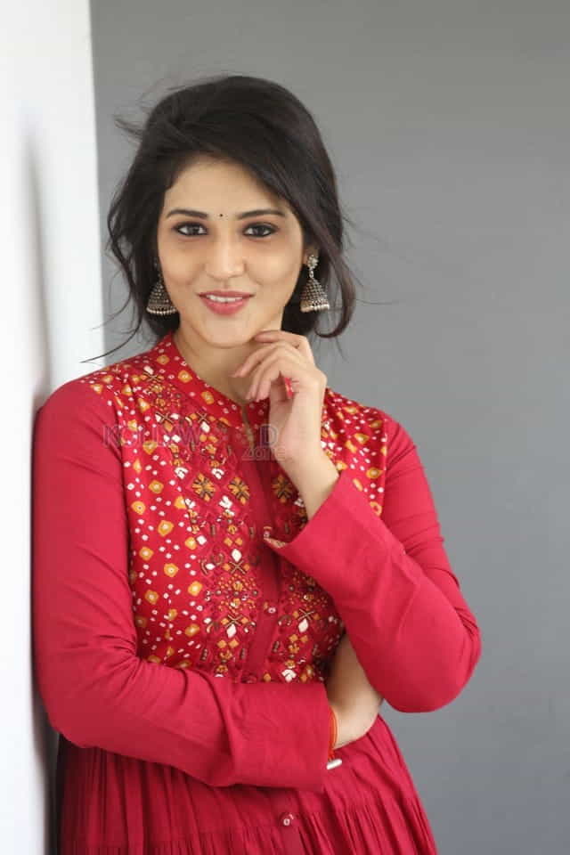 Taxiwala Heroine Priyanka Jawalkar Interview Photos