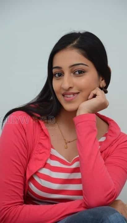 Telugu Actress Mouryani Photoshoot Pictures