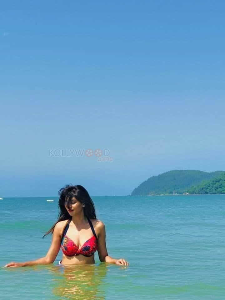 Tv Anchor Varshini Sounderajan Sexy Photos