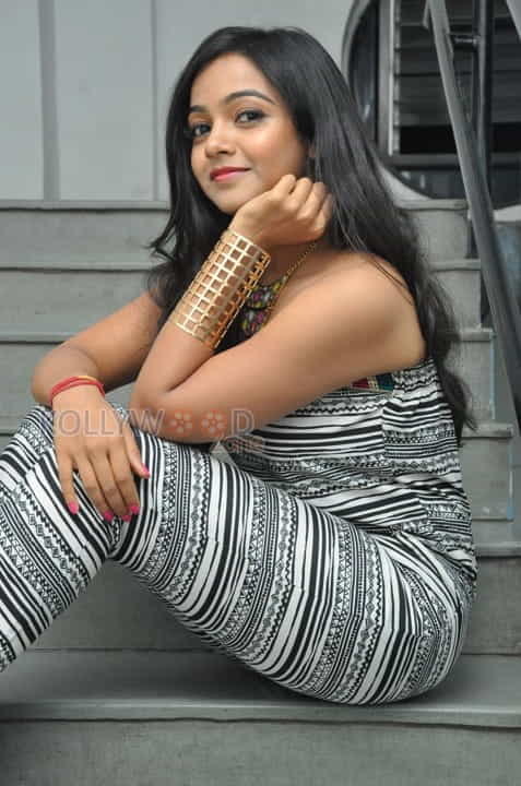 Actress Nithya Shetty Photos