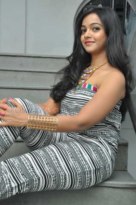 Actress Nithya Shetty Photos