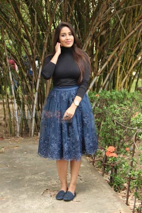 Actress Nivetha Pethuraj Photos