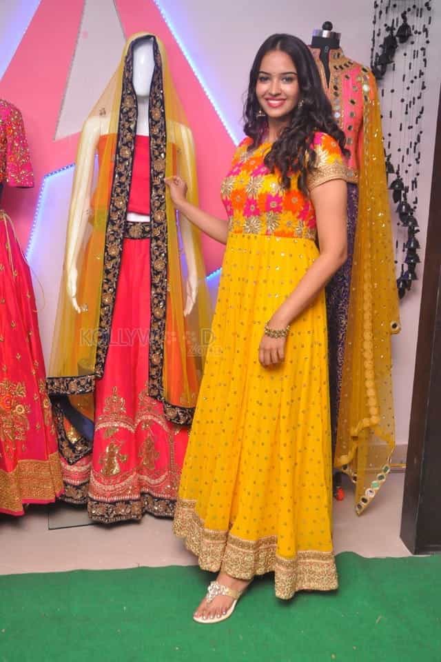 Actress Poojitha Ponnada Photo Shoot Stills