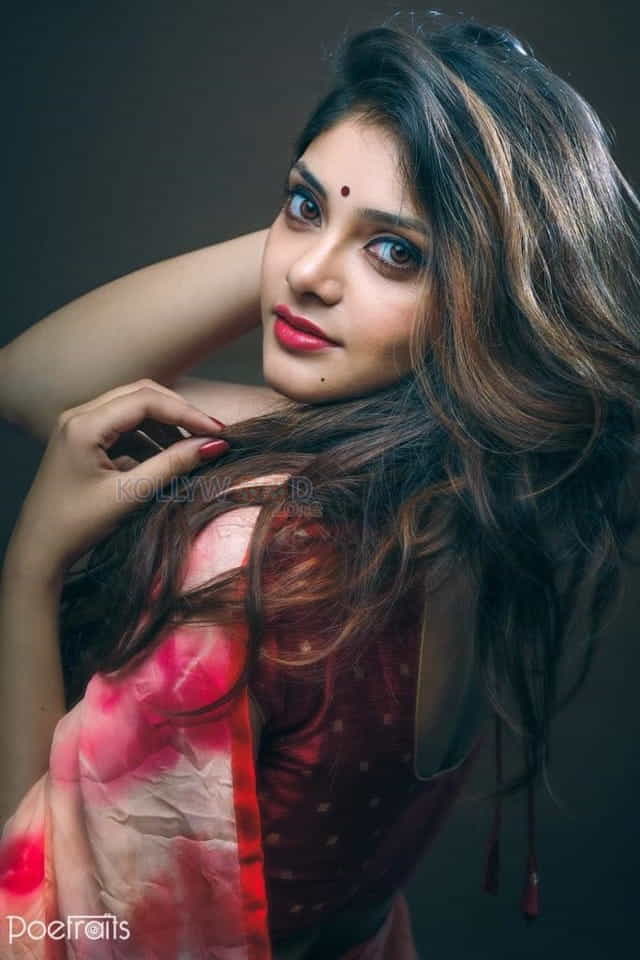 Actress Rahasya Gorak Photoshoot Pictures