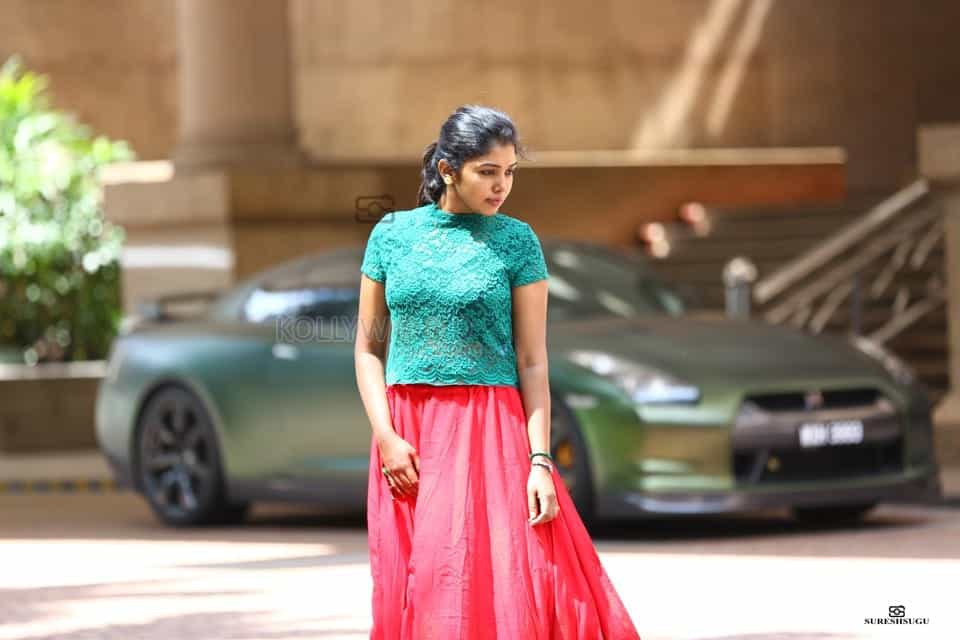 Actress Riythvika Photoshoot Pictures