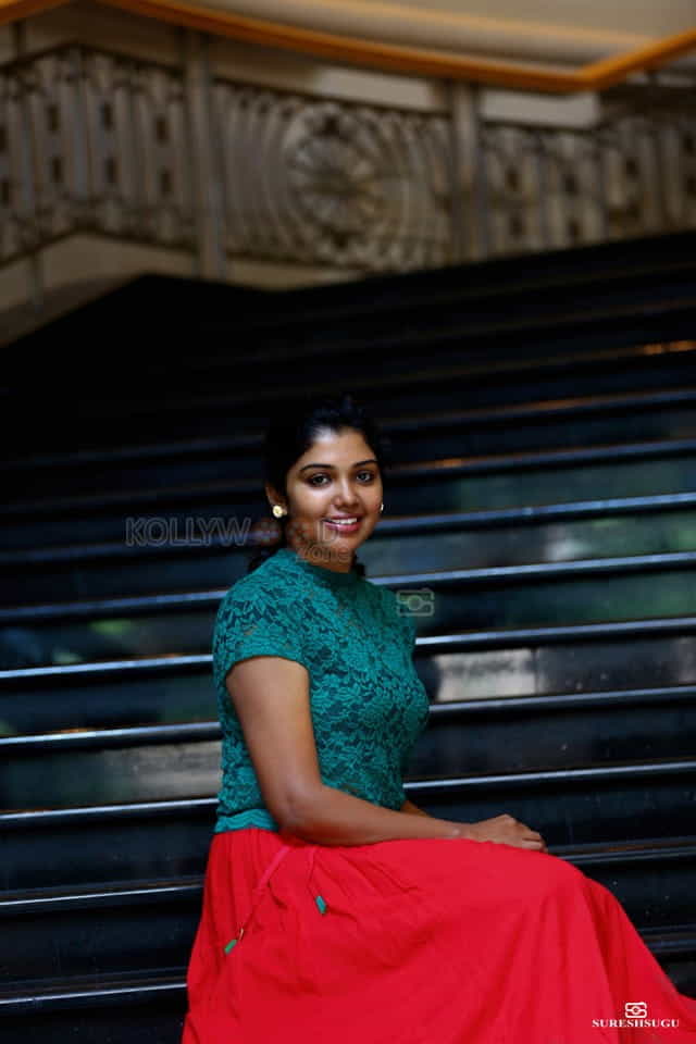 Actress Riythvika Photoshoot Pictures