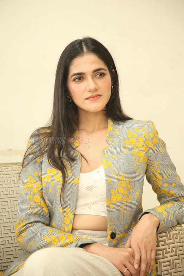 Actress Simran Choudhary at Neetho Movie Teaser Launch Stills 11