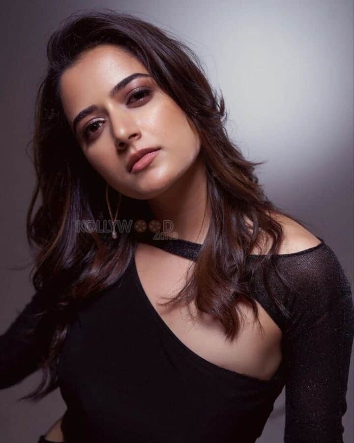 Beautiful Ashika Ranganath in a Black Dress Photoshoot Stills 02