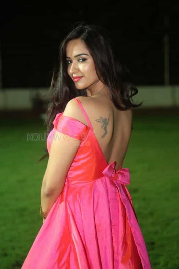 Beautiful poojitha photos