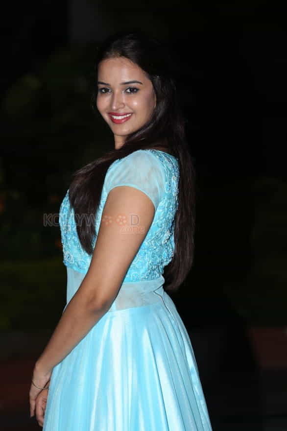 Darsakudu Heroine Poojitha Pictures