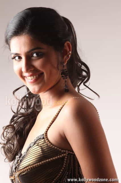 Deeksha Seth Latest Photoshoot Gallery