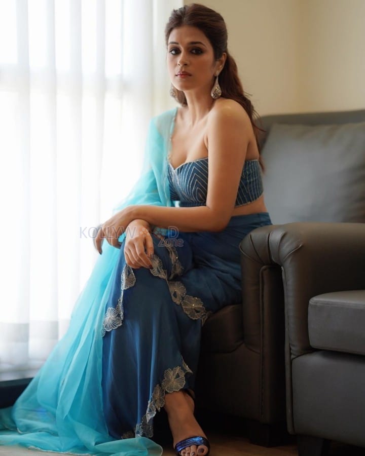 Elegant Shraddha Das in a Light Blue Lehenga Photos 04