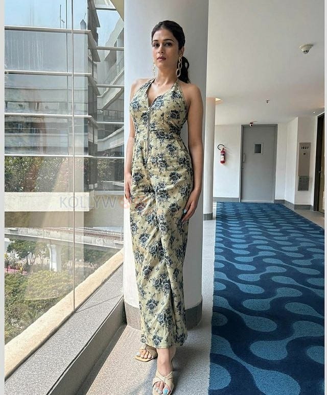 Glam Shraddha Das in a Floral Halter Neck Jumpsuit Photos 04