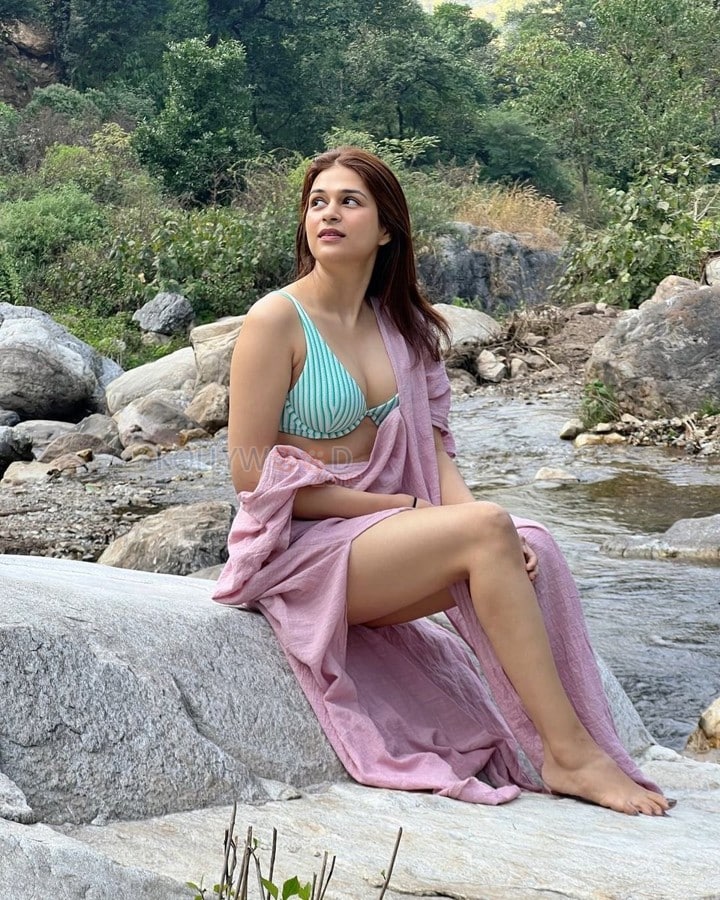 Gorgeous Shraddha Das Bikini Pictures 01