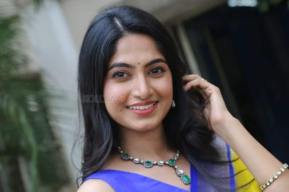 Heroine Kushee Ravi at Pindam Pre Release Press Meet Pictures 16