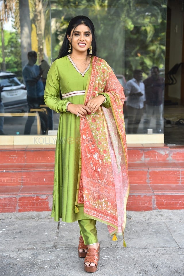 Heroine Sumaya Reddy at Dear Uma Trailer Launch Event Photos 03