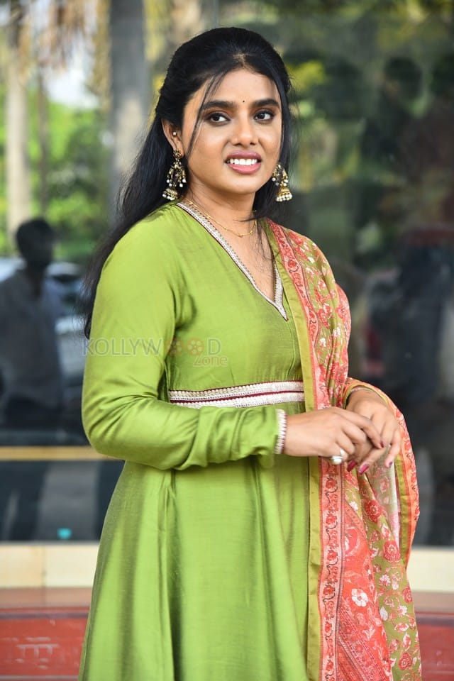 Heroine Sumaya Reddy at Dear Uma Trailer Launch Event Photos 11