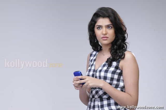 Murattu Singam Heroine Deeksha Seth Sexy Photos