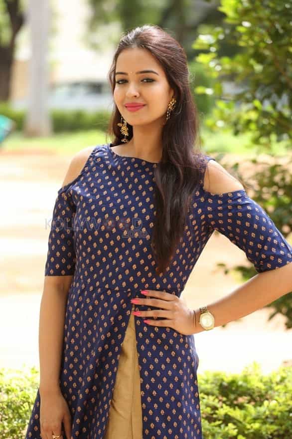 Tollywood Actress Poojitha Photos