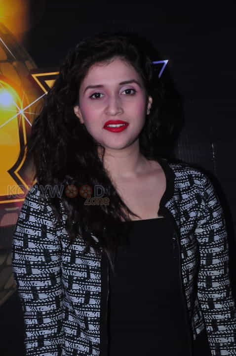 Actress Mannara Chopra At Sparx 2017 Event Photos 07