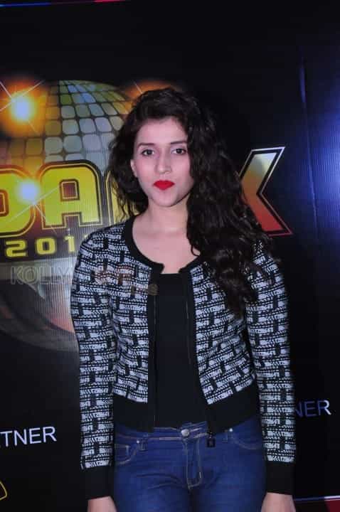 Actress Mannara Chopra At Sparx 2017 Event Photos 14