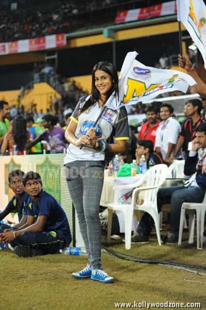 Cute Genelia At Ccl Match Photos 03