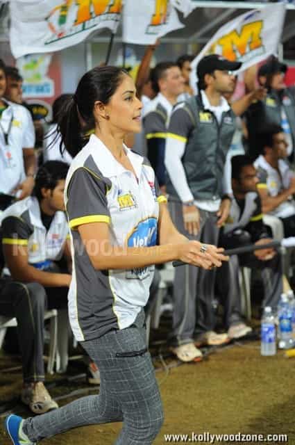 Cute Genelia At Ccl Match Photos 07