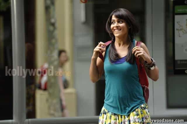 Cute Sexy Genelia Pictures 02