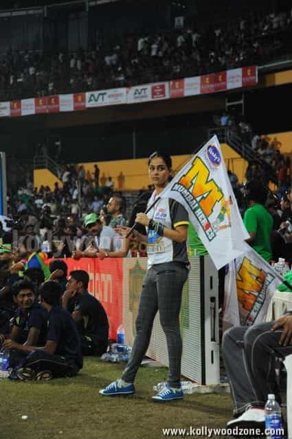 Genelia At Ccl Match Photos 03