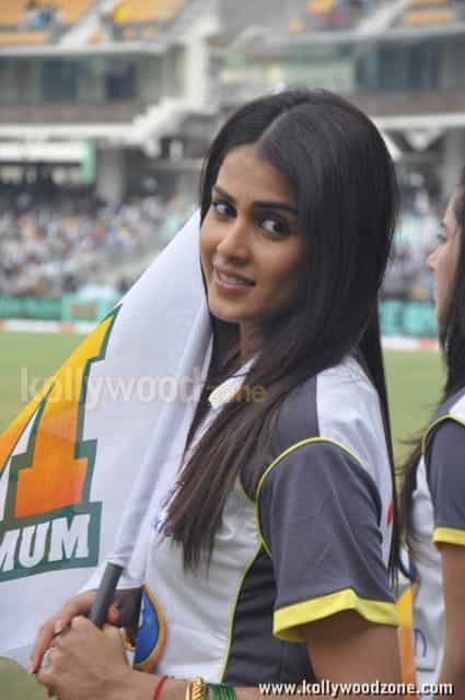 Genelia Ccl Match Pictures 07