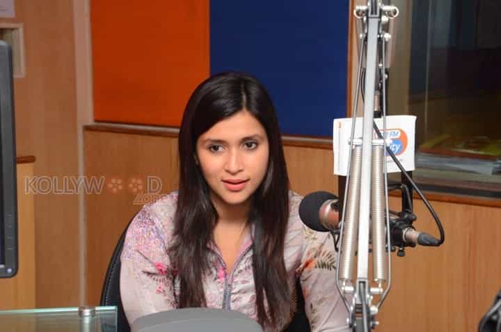 Mannara Chopra At Radio City 91 1 Fm Station Photos 07