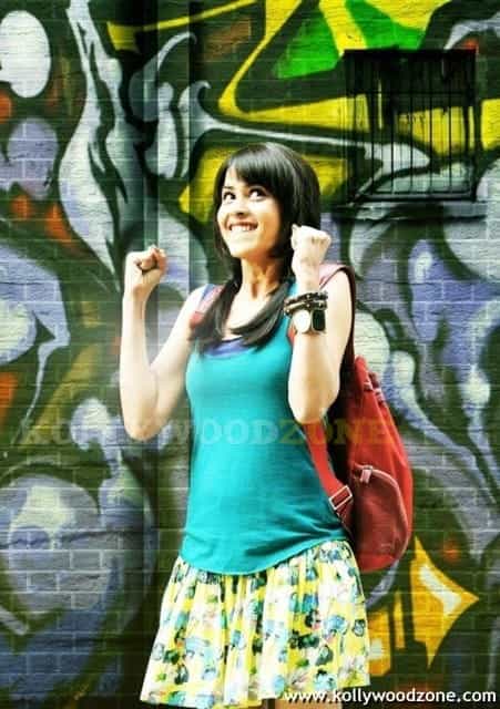 Tamil Actress Genelia Stills 09