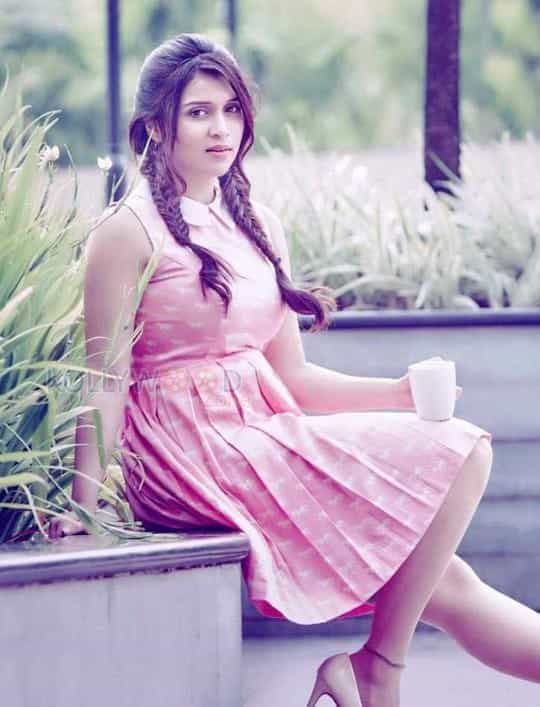 Telugu Actress Mannara Chopra New Photoshoot Stills 06