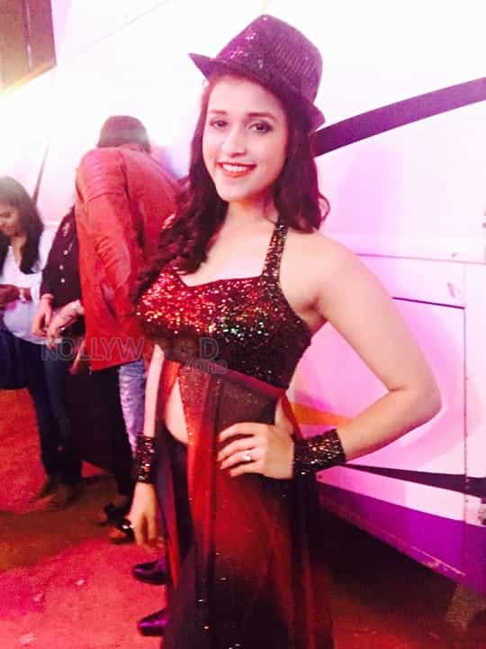 Tollywood Heroine Mannara Chopra Pictures 06