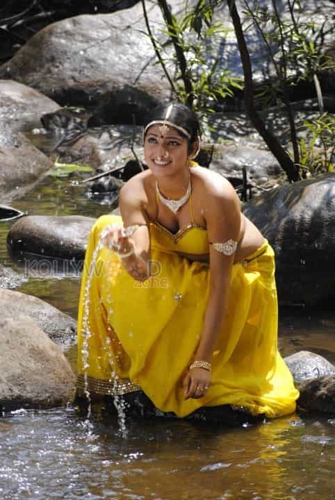 Actress Hari Priya Hot Pictures 04