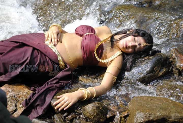 Actress Hari Priya Hot Pictures 06